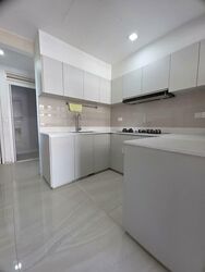 The Vales (D19), Condominium #576309271